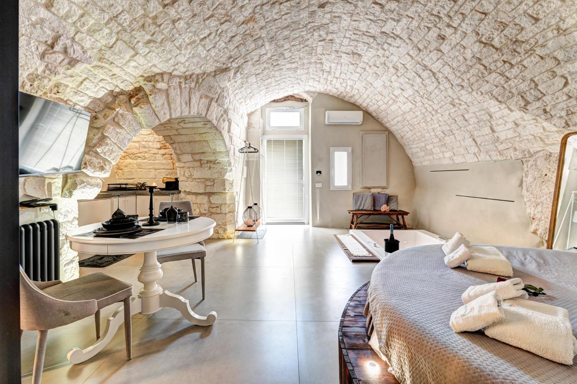Malolu Luxurysuite Ostuni Exterior photo