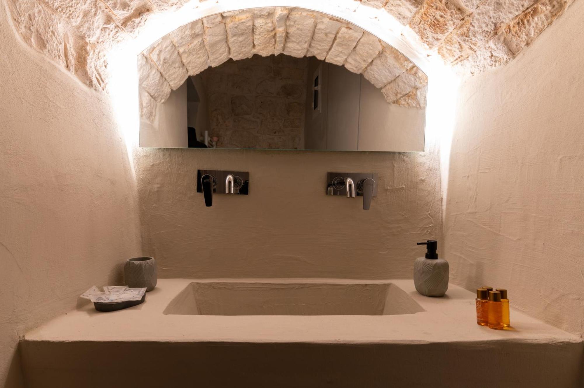 Malolu Luxurysuite Ostuni Exterior photo